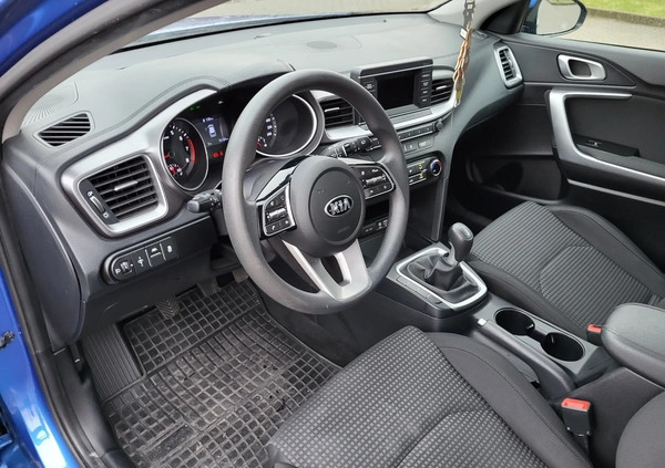 Kia Ceed cena 50500 przebieg: 76000, rok produkcji 2019 z Sztum małe 211